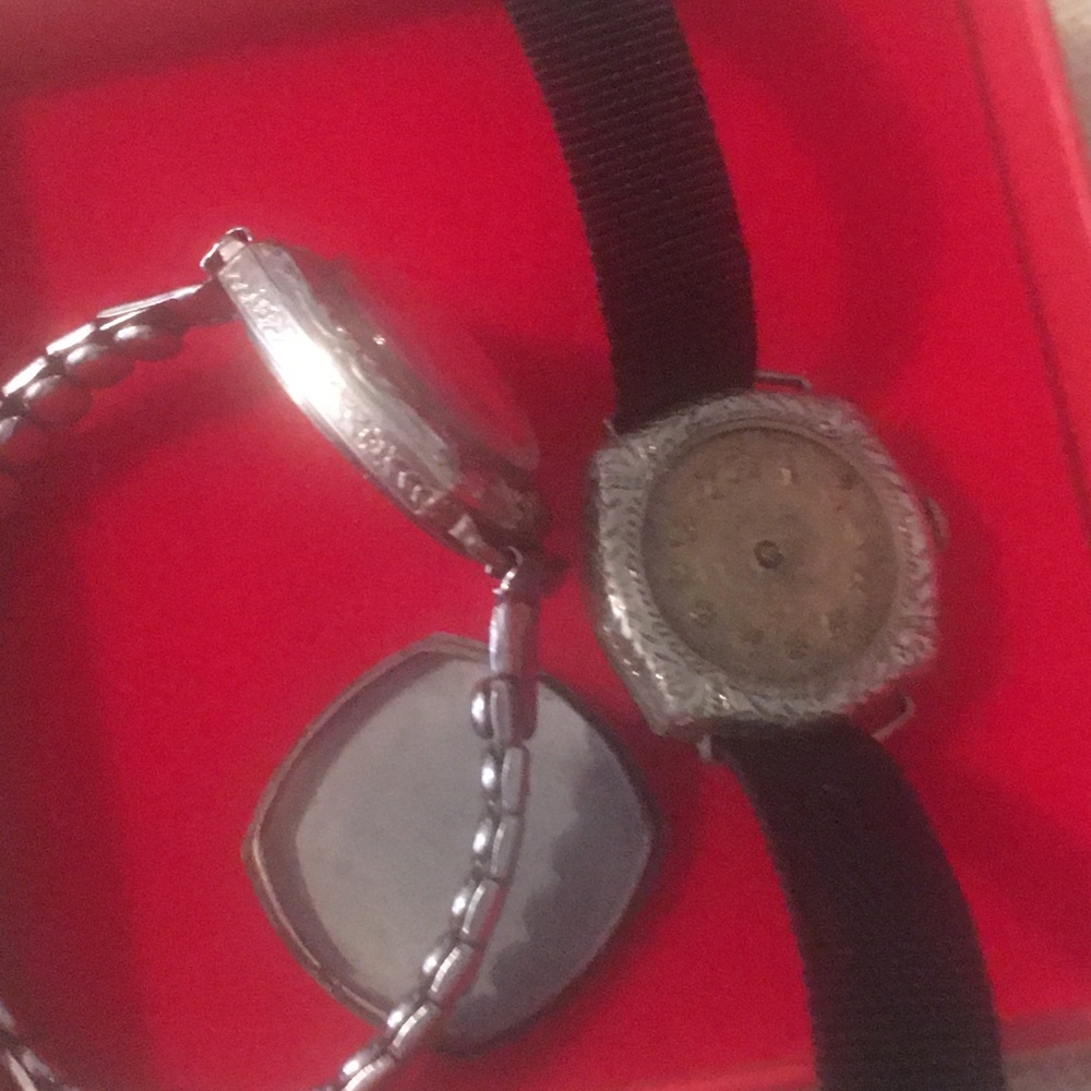 1969's luxury baroque watches Blancpain without band and Cyma w jewels